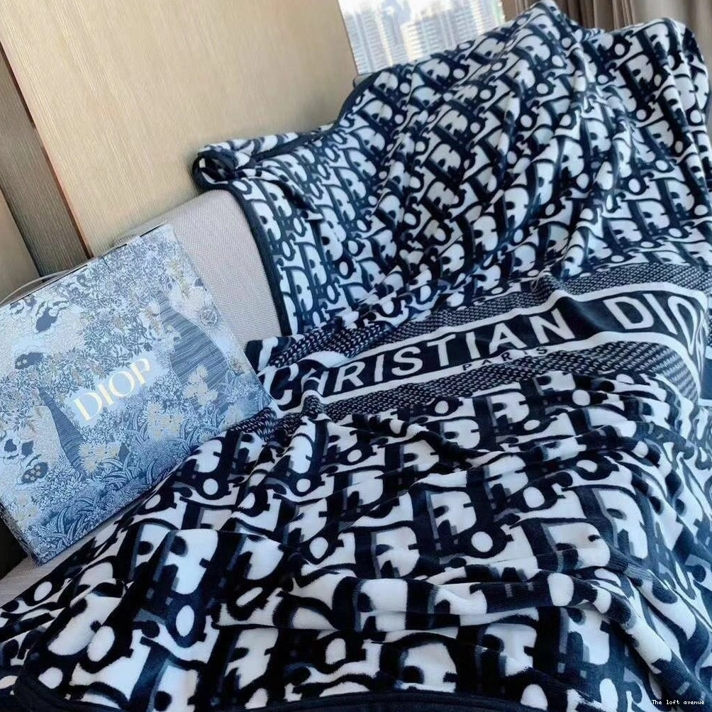 BLANKET OBLIQUE FLEECE THROW 0708